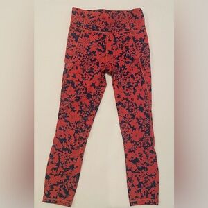 Lululemon Printed Leggings with Pockets Size 6